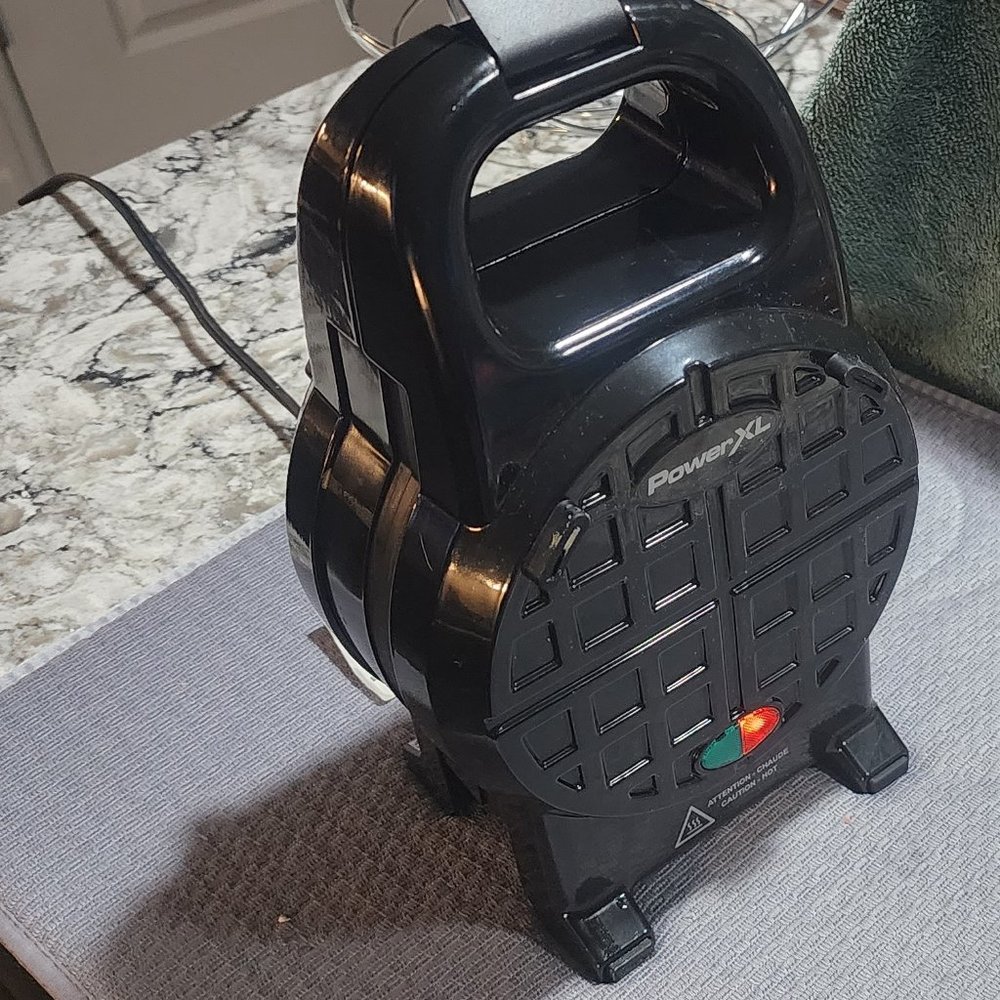 Power XL Stuffed Waffilizer